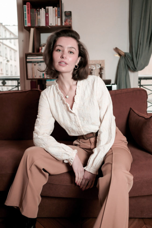 Camasi si topuri - Camasa ivory din vascoza brodata B-4861T M9