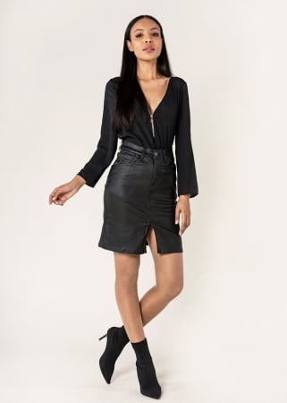 Noutati - Fusta scurta din piele ecologica Negru mat B-LC213 M9