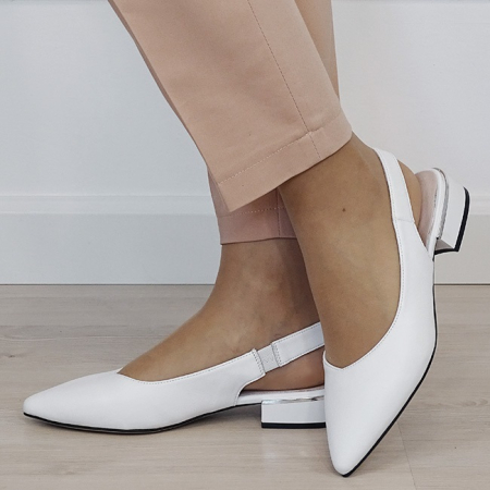 Femei - Pantofi albi decupati din piele naturala B-BY6943-2 03