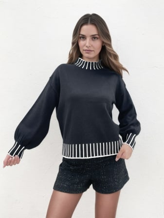 Femei - Pulover negru cu maneci usor bufante B-Z-101 M9