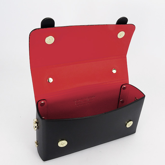 Fekete valódi bőr kistáska 1870 06 [9]