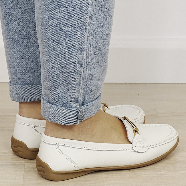 Mocasini albi de tip loafers din piele naturala B-0511 01 [4]