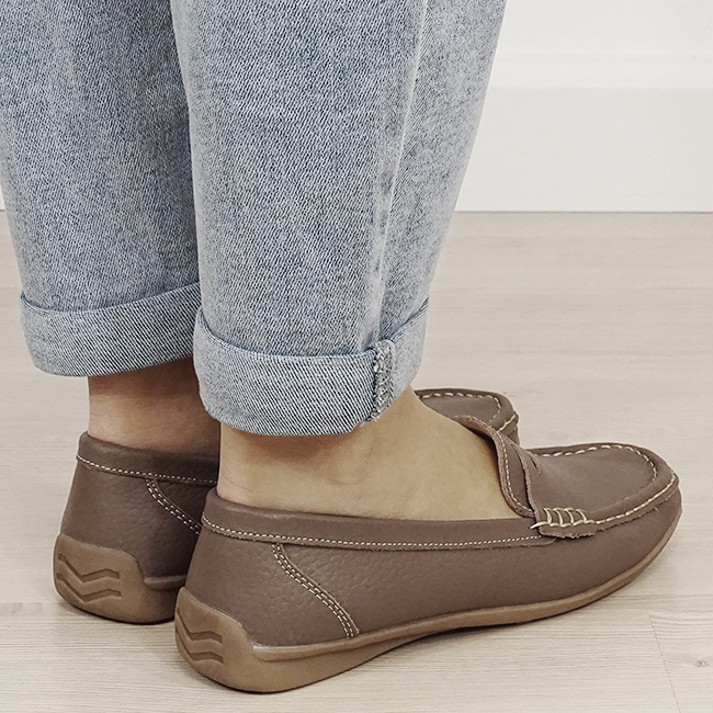 Mocasini maro din piele naturala B-5128 M4 [4]