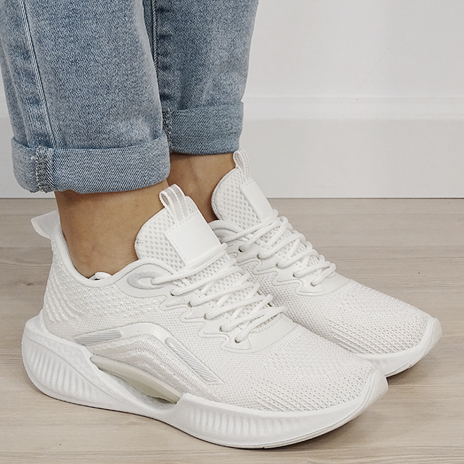 Sneakers albi cu talpa groasa tip platforma B-7560 M4 [5]