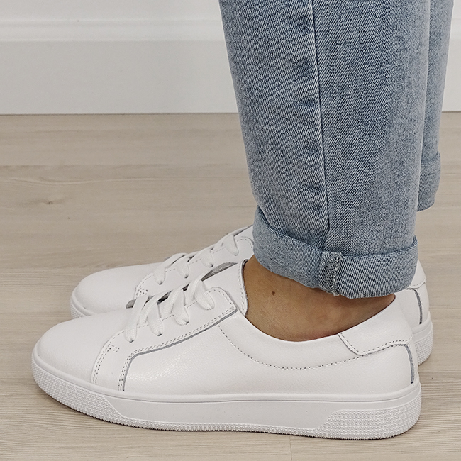 Sneakersi albi din piele naturala B-5166 M4 [2]