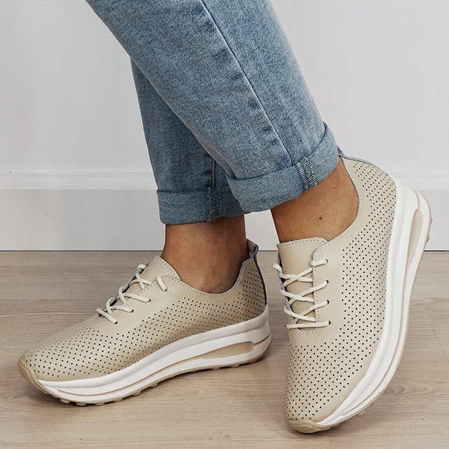 Sneakersi bej perforati din piele naturala B-5122 M2 [1]