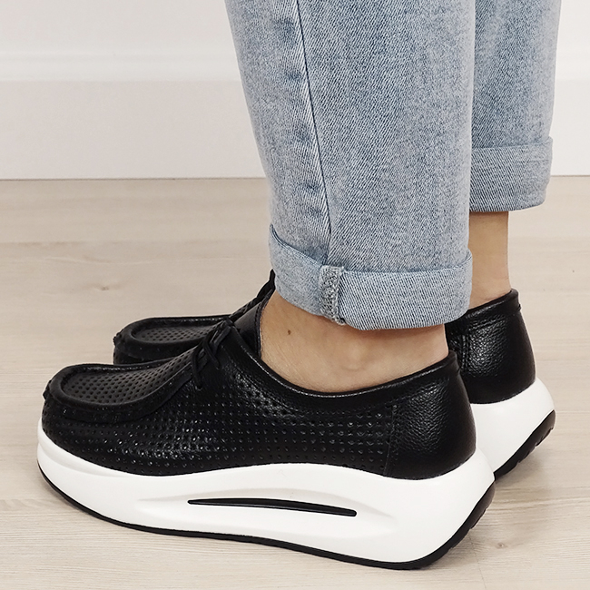 Sneakersi negri perforati din piele naturala B-5129 M4 [2]