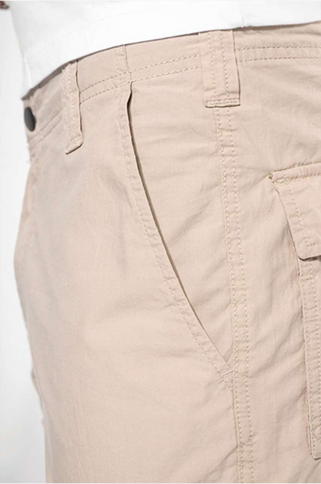 Pantaloni subtiri cu mai multe buzunare [7]