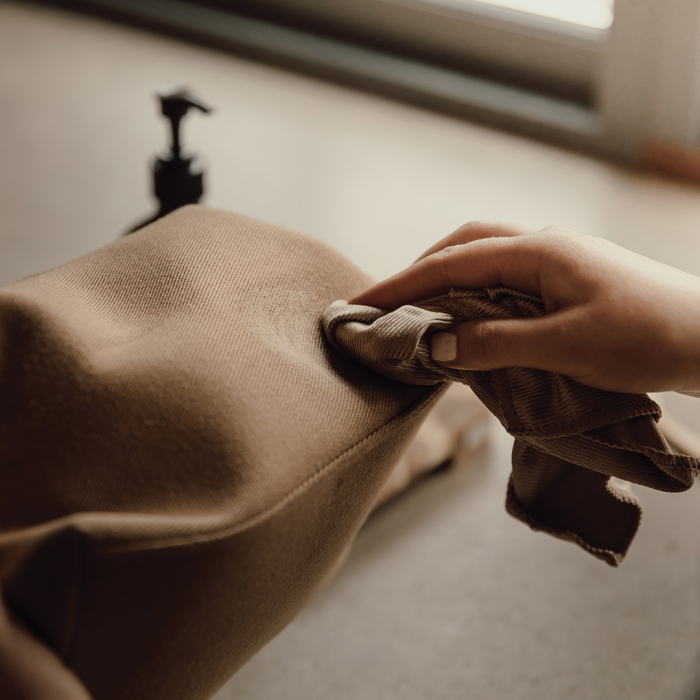 Elegant Sloane Toiletry Bag [3]