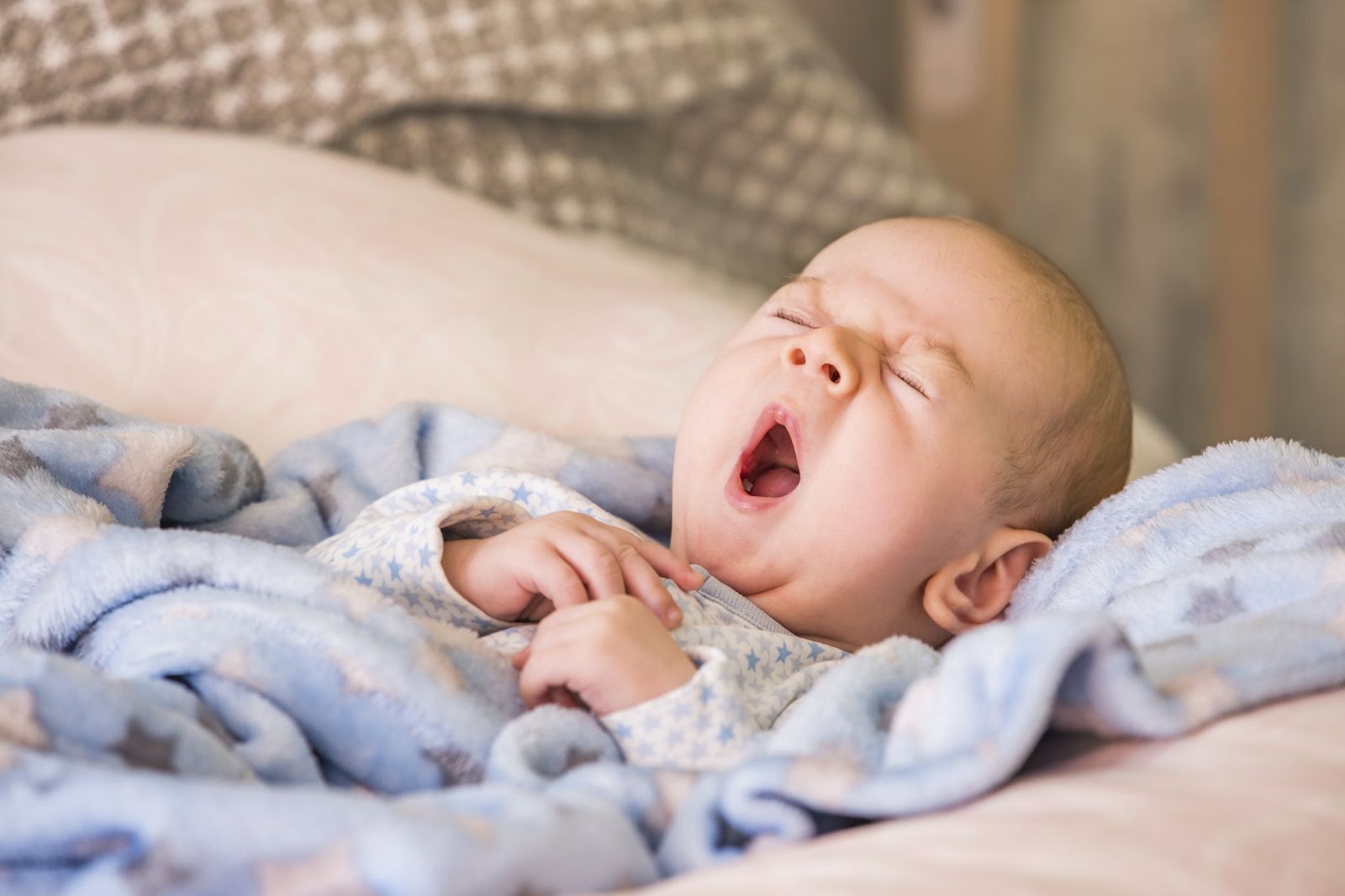 TOP 6 metode de adormit bebelusii singuri