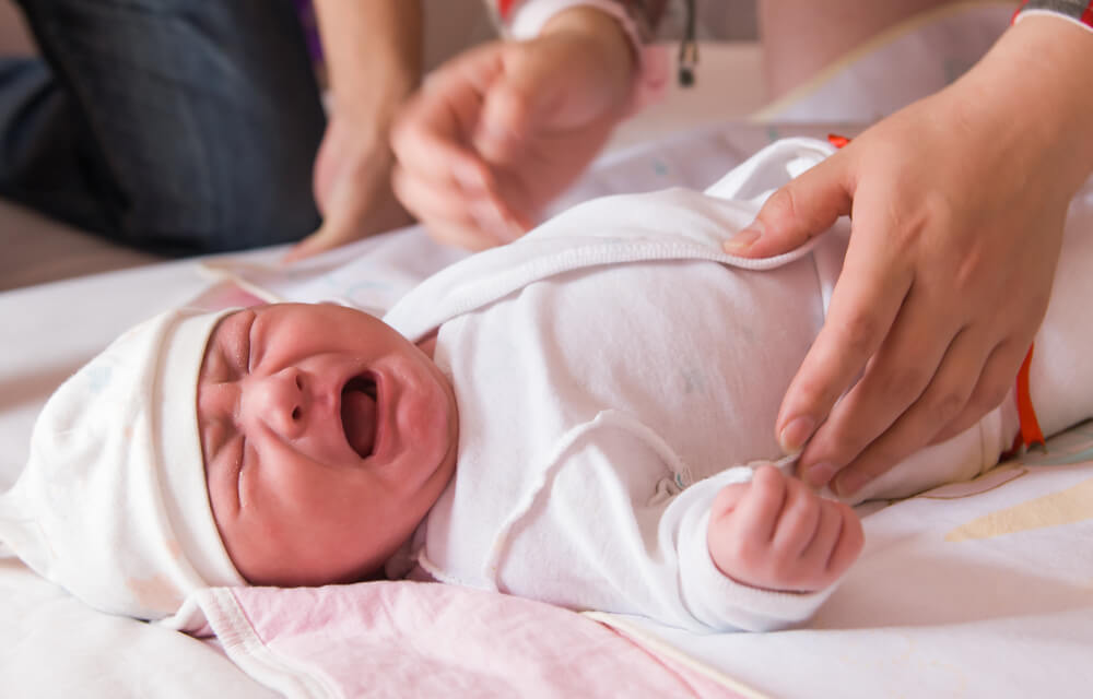 Otita la bebelusi: Simptome, Cauze si Metode de tratament