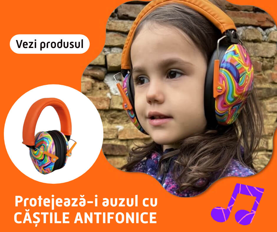 imagine fetita cu casti antifonice pe cap empria
