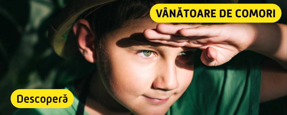 Banner catre pagina cu informatii despre cum sa organizezi o vanatoare de comori pentru copii- in imagine este un copil cu palarie tip explorator care priveste in zare