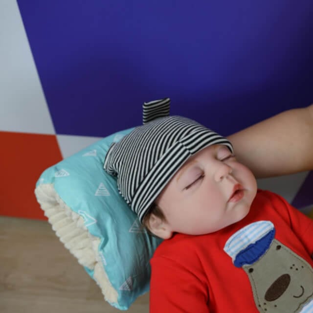 Perna de alaptare bebelusi pentru brat,perna relaxare, Empria, 24x20x10 cm, Blue