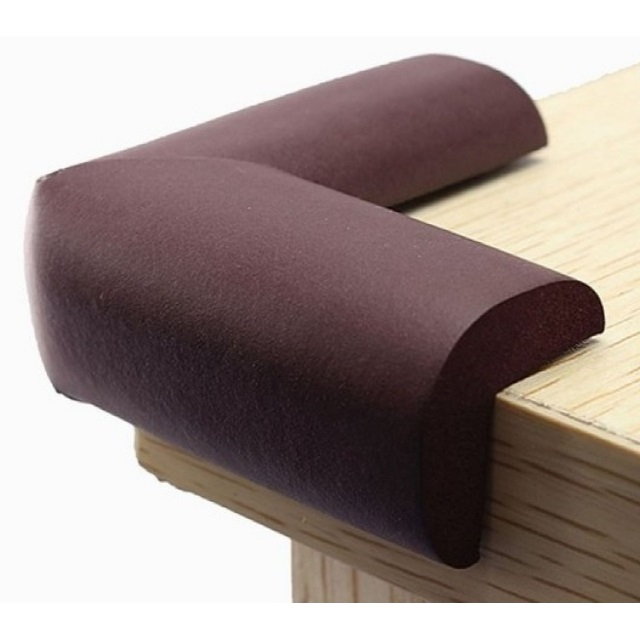 Set 4 bucati groase protectii colturi mobilier, 3.5x1.2x5.5 cm, Diverse culori