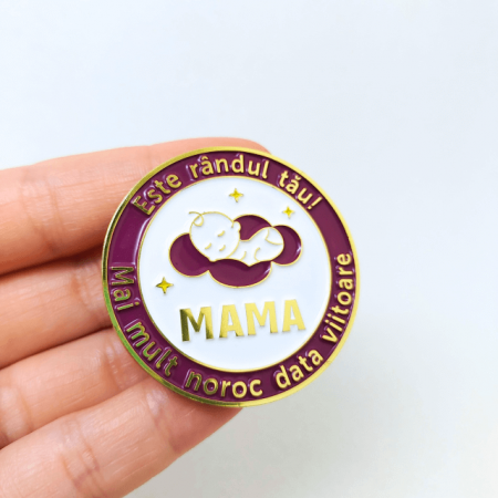 Accesorii bebelusi / nou-nascuti - Moneda cine il schimba pe bebe, in cutie de cadou elegant pentru parinti cu nou-nascuti, Empria, in romana