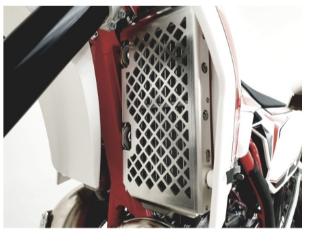 Protectii radiator Beta RR 2T/4T '20-'24 P-Tech RKK015 [3]