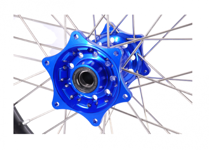 Roata spate enduro KTM/Husqvarna 18"x2.15 ax 20mm blue hub Enduro Expert SRE18BLEE [2]