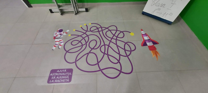 Autocolant Joc de Podea, Spatiu [6]