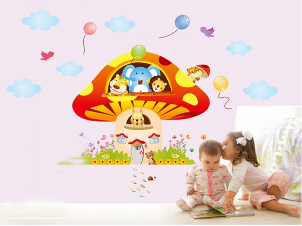 Sticker camere copii - Ciuperca uriasa [4]