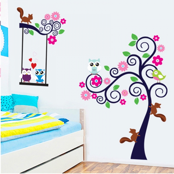Sticker decorativ camera copii - Copac carliontat [1]