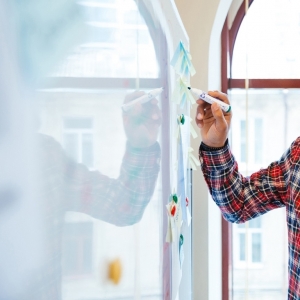 Folie autocolanta magnetica de tip whiteboard - culoare alba - 120x100 cm [4]