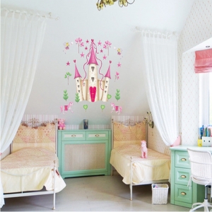 Sticker decorativ pentru fete- Castelul din poveste [0]