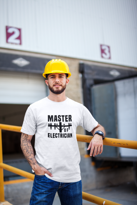Tricou personalizat cu mesaj - Master of Electrician [5]