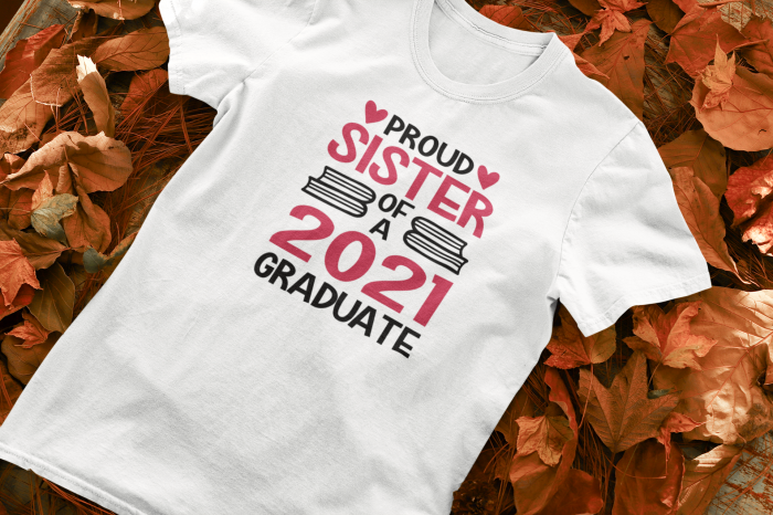 Tricou personalizat cu mesaj - Proud Sister of a Graduate [6]