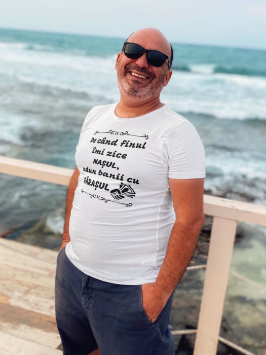 Tricou personalizat - De cand finu imi zice NASU, Intorc banii cu farasu [3]