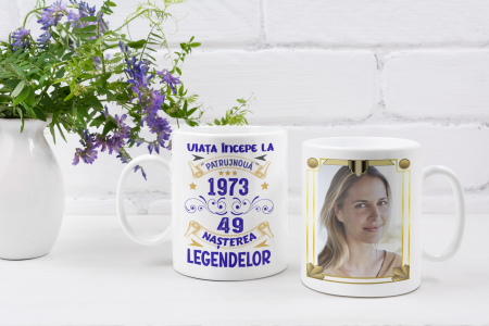 Cana personalizata cu poza si mesaj Viata incepe la 49 de ani [1]