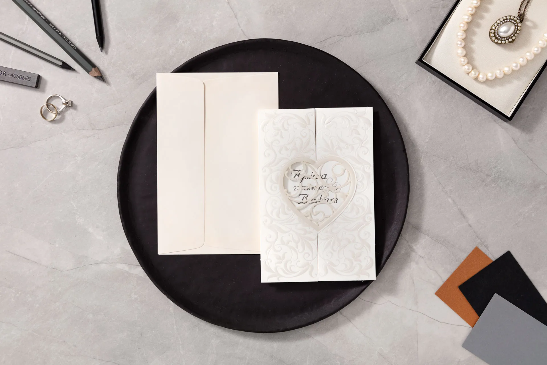 Invitatii Nunta 10525-ikl-25 [1]
