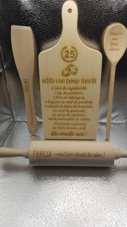Set gravat - Tocator, Lingura, Sucitor - Familie Fericita [1]