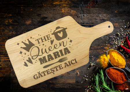 PRODUSE GRAVATE - Tocator lemn gravat  - The Queen Maria gateste aici