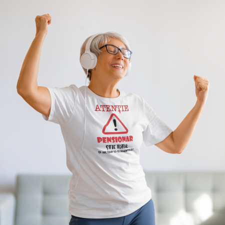Tricou personalizat - ATENȚIE PENSIONAR [3]