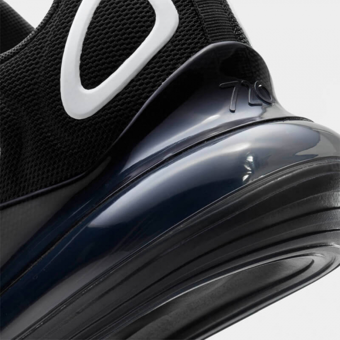 nike air max 720 oreo