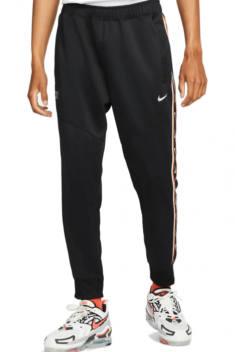 Pantaloni NIKE Repeat - DX2027-010