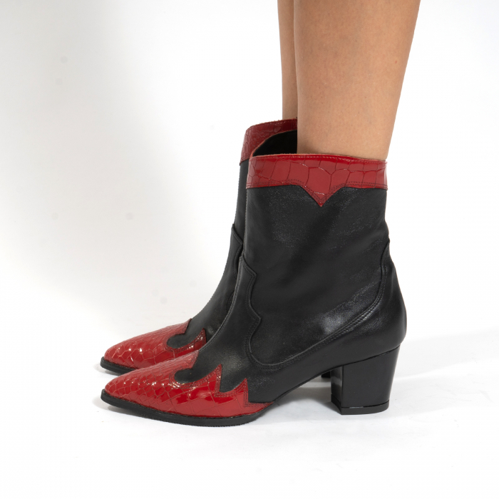 Ciocate scurte,din piele naturala neagra, si piele rosie cu presaj crocodil [4]