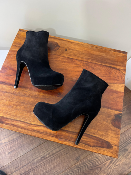 Botine Stiletto din piele naturala intoarsa neagra cu toc de 14cm. [3]