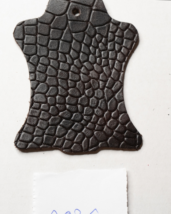 NEGRU CROCO 2036 [2]
