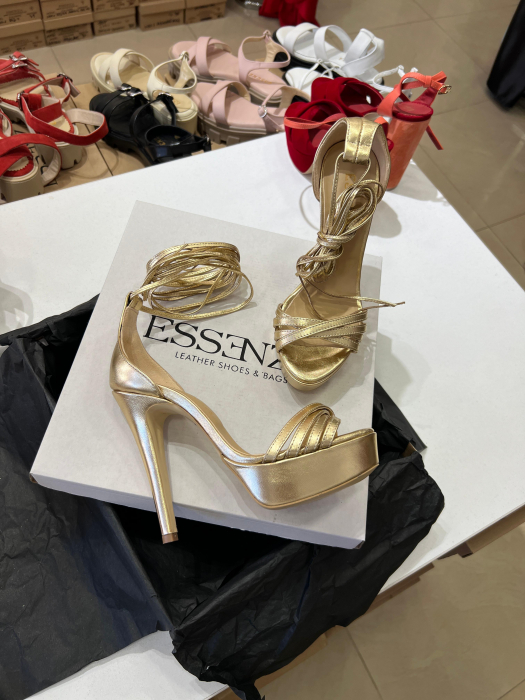 Sandale din piele naturala aurie, cu toc de 13,5cm si platforma de 3cm [3]