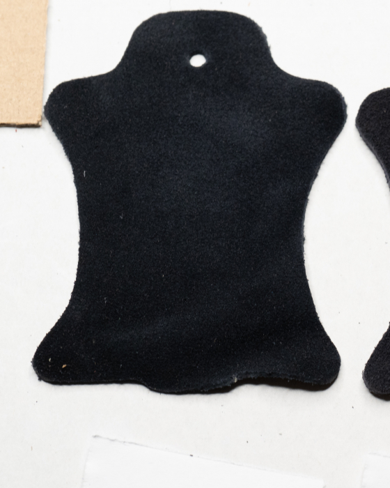 NEGRU VELUR 285 [2]