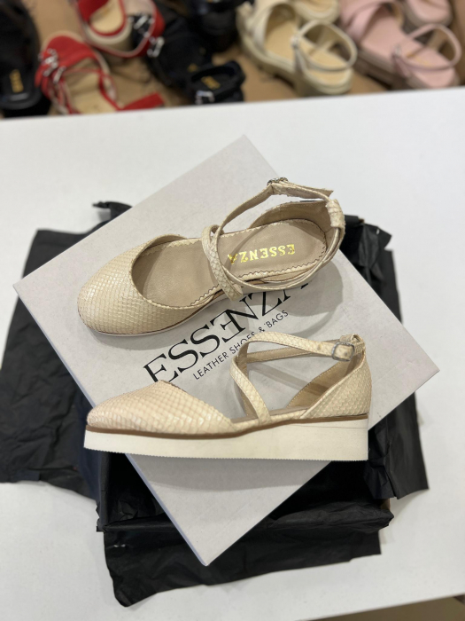 Pantofi decupati, din piele naturala bej cu presaj sarpe [1]