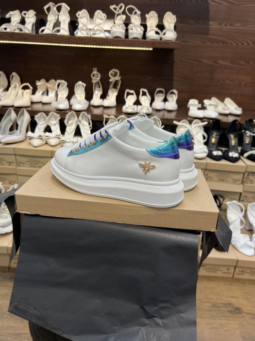 C127 sneakers blue rainbow gold bee edition [7]
