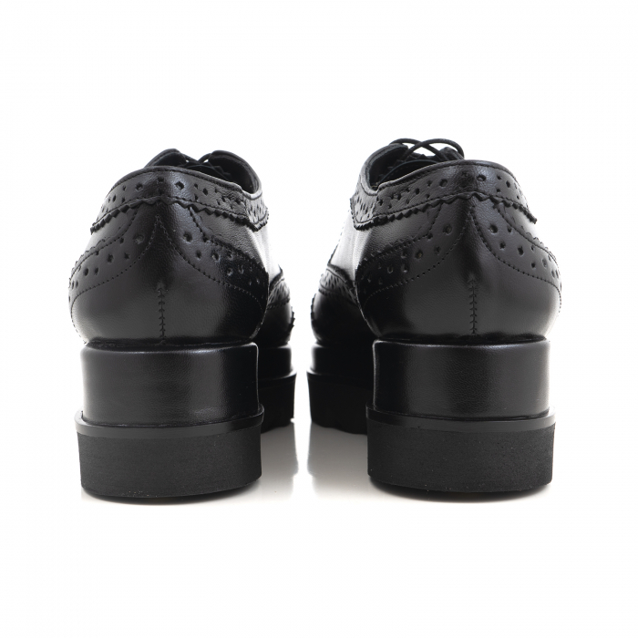 Pantofi din piele natruala neagra, cu perforatii si talpa dubla [4]