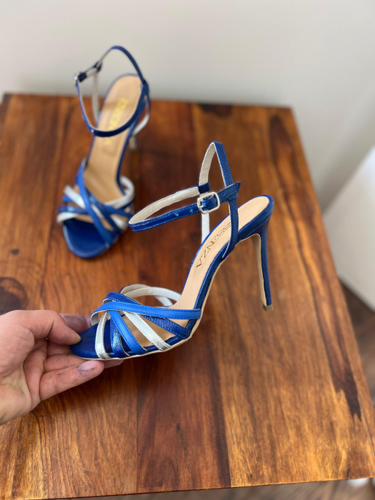 Sandale stiletto cu barete subtiri din piele albastra [3]