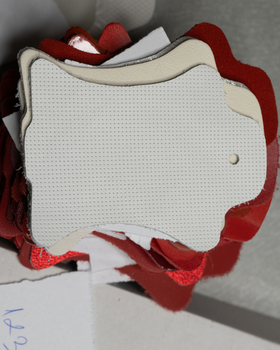 Alb box  perforat 123 [2]