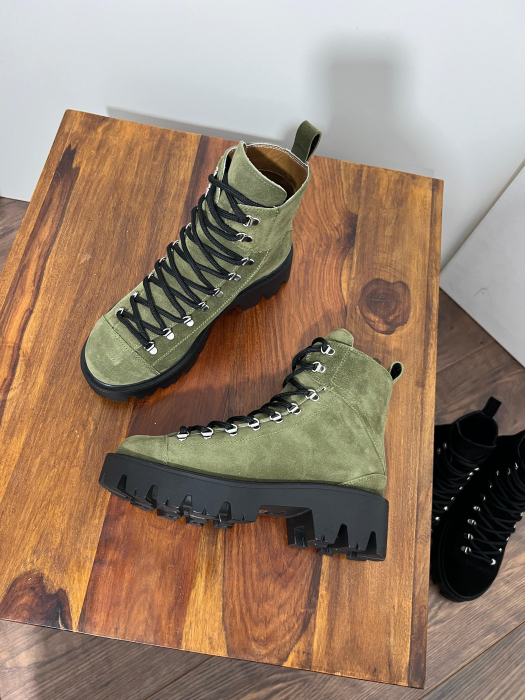 Adele Kaki Black [6]