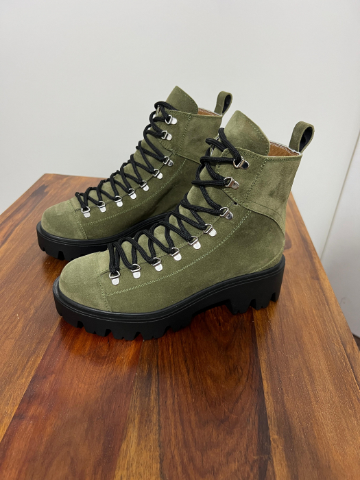 Adele Kaki Black [2]