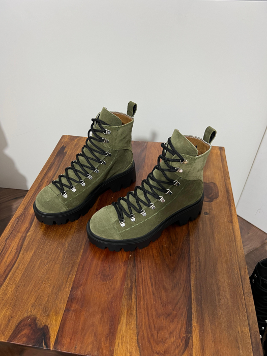 Adele Kaki Black [3]
